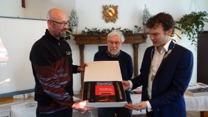 Geene Haken als Bootshaak te slaan