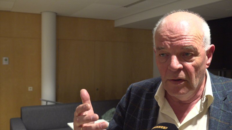 De Leeuw wil groot Polenhotel in HK