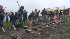 Boomplantdag op Sint Josephschool (Video)