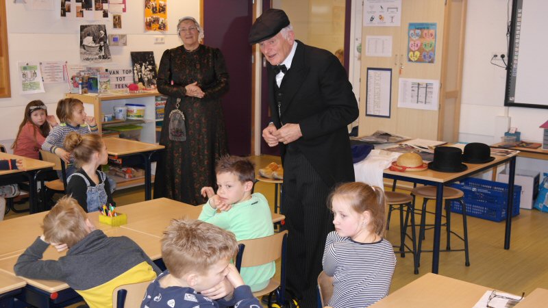 Klederdracht in de klas