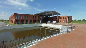 Minister Bruins bemoeit zich met ontruiming