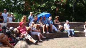 Gezellige drukte Muziektuin Schagen