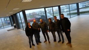 Boersen in oude pand Fakkert
