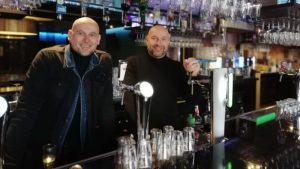 Nieuwenhuizen en De Weerd kopen Rumors