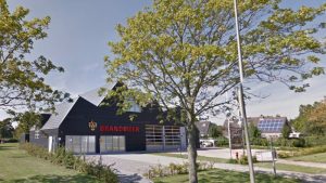 Brandweer zamelt spullen in voor de zorg