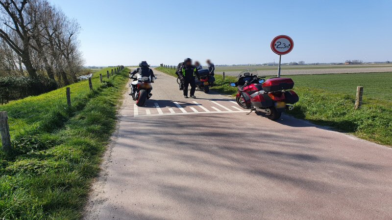 Geen verbod motoren op Westfriesedijk