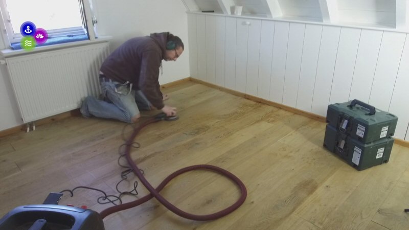 Dennis knapt een slaapkamer op