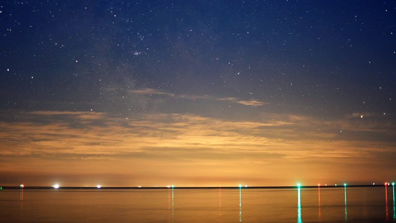 Licht Wieringermeer te zien vanaf Terschelling