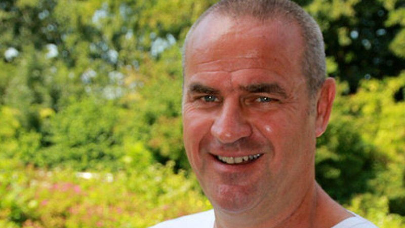 Badmeester Jan stopt na 36 jaar zwembad De Wirg