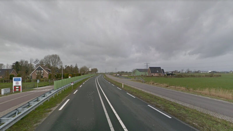 Kerstbomen tegen sluipverkeer bij ‘t Veld