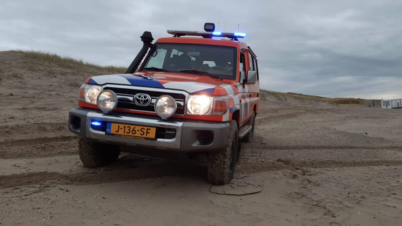 Nieuwe strandambulance voor Paal 13