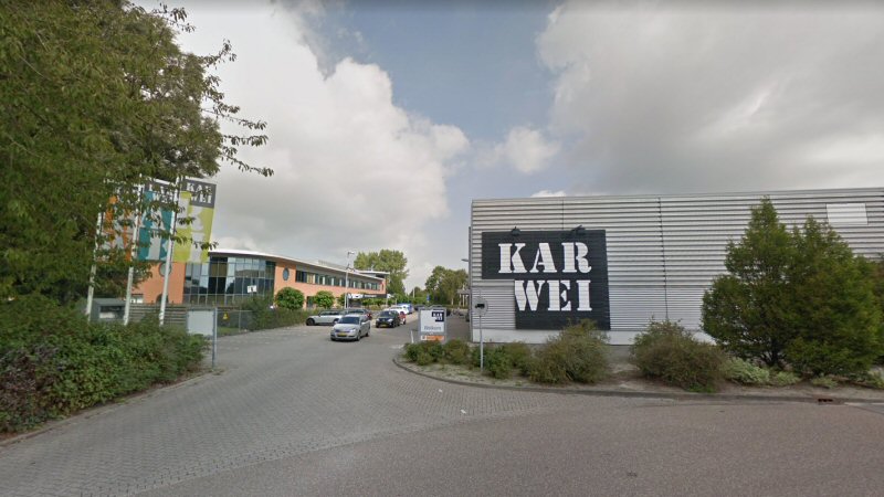 Karwei en Gamma gooien deuren open