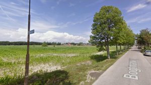 Praten over nieuwe woonwijk in Tuitjenhorn