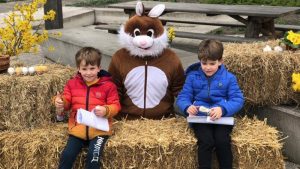 60 kids ontmoeten de paashaas