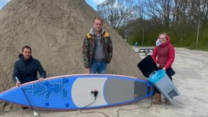 Al suppend het water schoonhouden