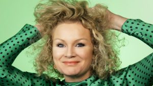 Astrid Cattel in ‘Met de deur Open’