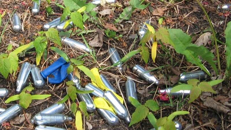 Schagen gaat bekeuren op lachgas