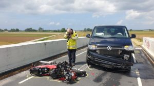 Motorrijder zwaargewond bij ongeval ’t Zand