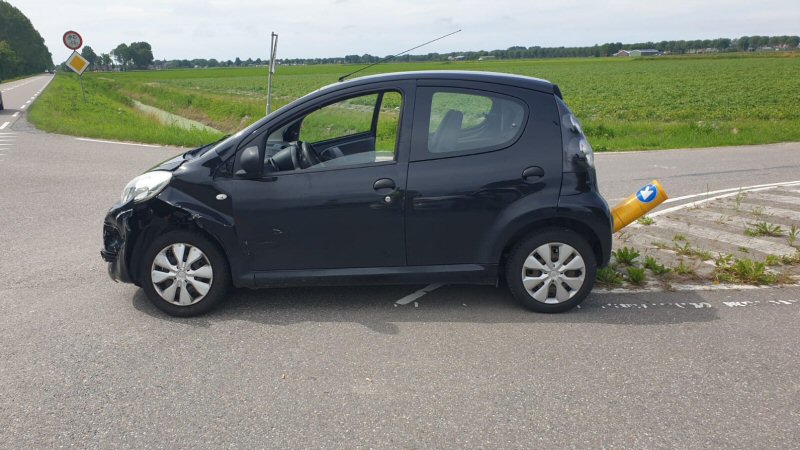 Blikschade bij ongeval in Warmenhuizen (Update)