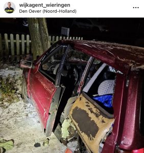 Bestuurder met drugs rijdt auto total loss