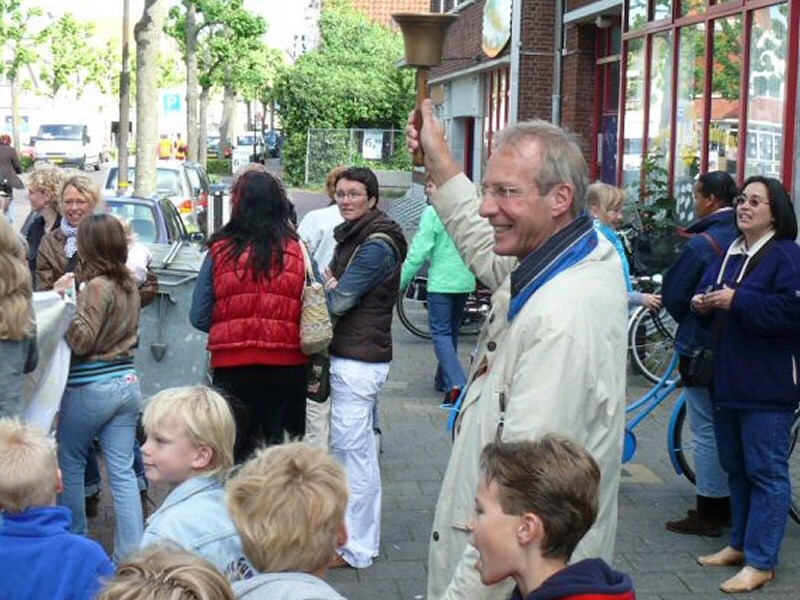 Van Leeuwen in Deur Open
