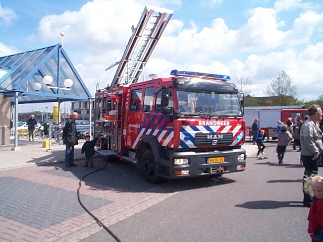 Nieuwe brandweerwagen voor Niedorp