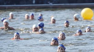 Voor de laatste keer A Local Swim
