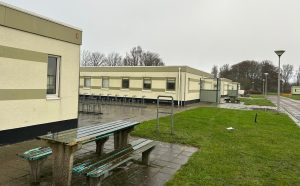 AZC aan Nieuweweg in Den Helder bijna leeg en klaar voor sloop