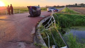 Veel schade bij aanrijding in Breezand