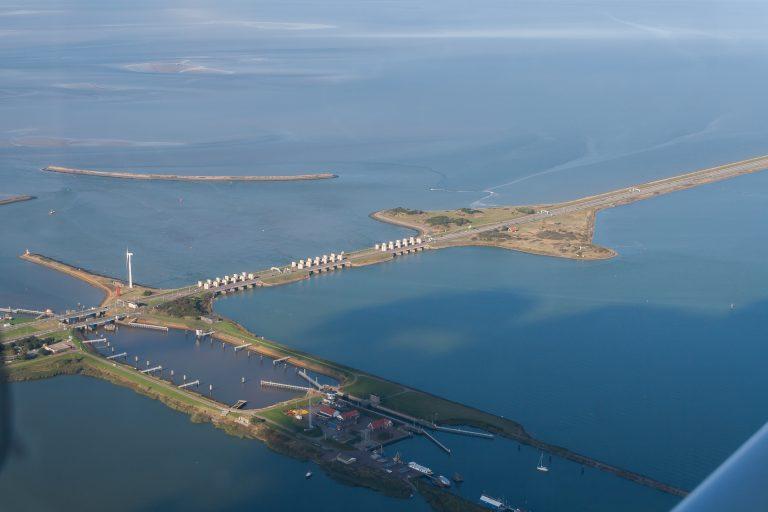 Militaire oefening op de Breezanddijk