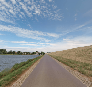 Vervangen grasbetontegels langs de Amsteldijk