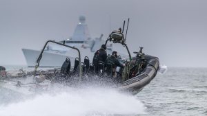 Anti-drugsactie eindigt met zoektocht naar drenkelingen in Caribische zee