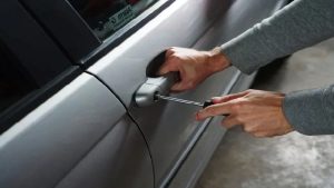 Meeste auto-inbraken in Den Helder