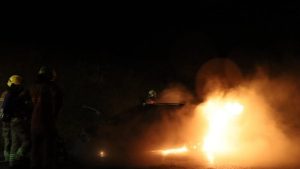 Auto in vlammen opgegaan Den Helder