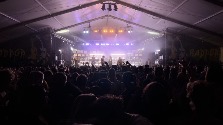 Zonnige editie Badpop Festival geslaagd