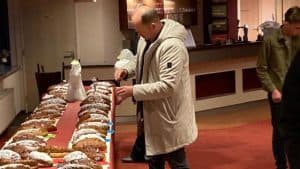 Bakkerij Alkemade behaalt tweede plaats op NK weihnachtsstollen bakken