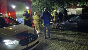 Brandweer voorkomt autobrand in Den Oever