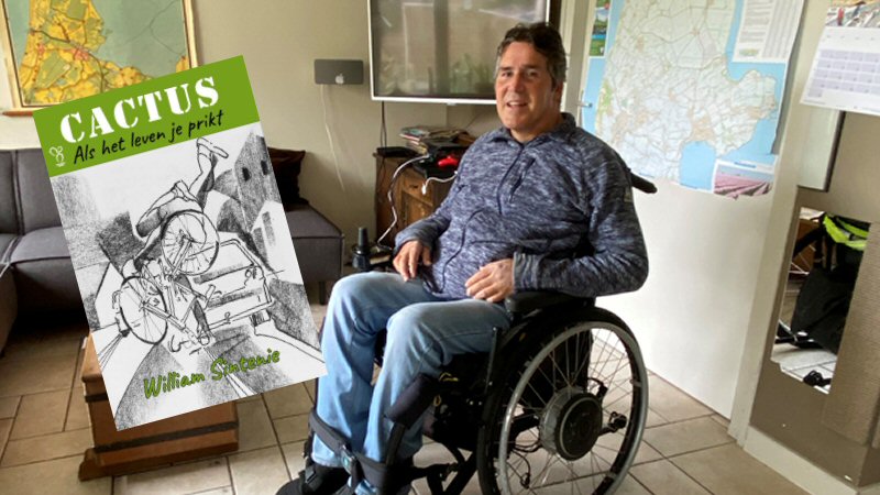 William Sintenie schrijft boek