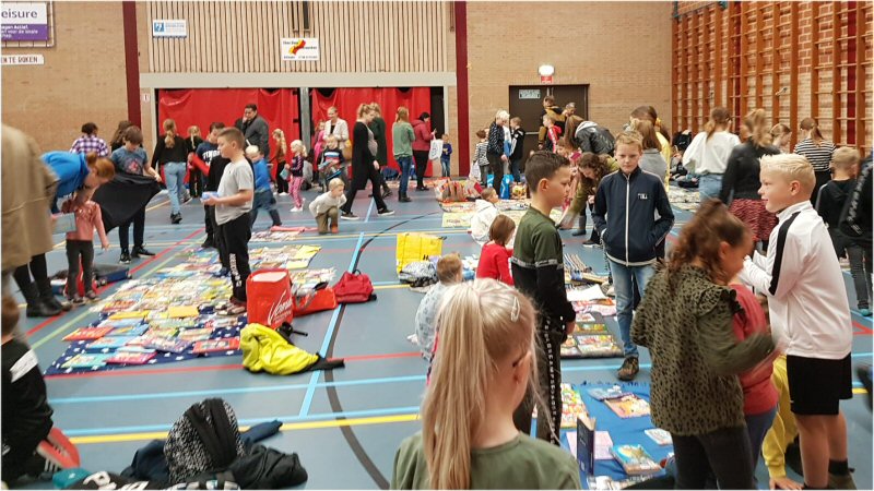 Kinderboekenmarkt op Vogelweid groot succes