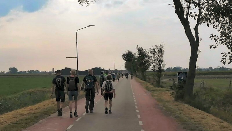 Ruim 400 wandelaars bij Nova