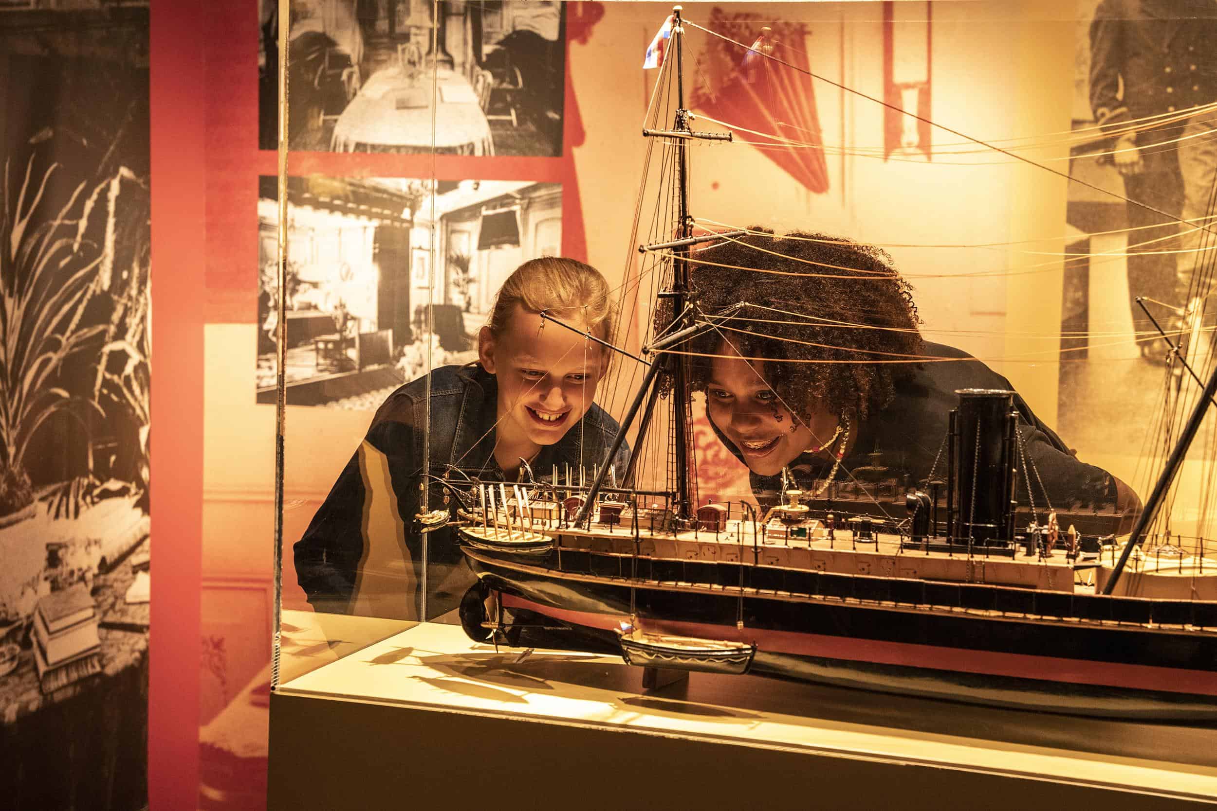 Bouw je eigen boot in het Marinemuseum