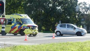 Ambulance betrokken bij botsing in Schagen