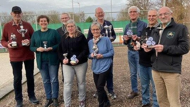 Boulers delen prijzen uit