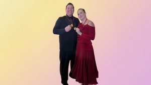 Boy Gijzen en Kyra Hoogvorst winnen ballroomwedstrijd in Oss