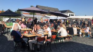 Amsterdams feestje in Petten