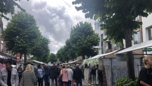Winderige en wisselvallige braderie