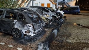 Weer auto’s Den Helder door brand verwoest
