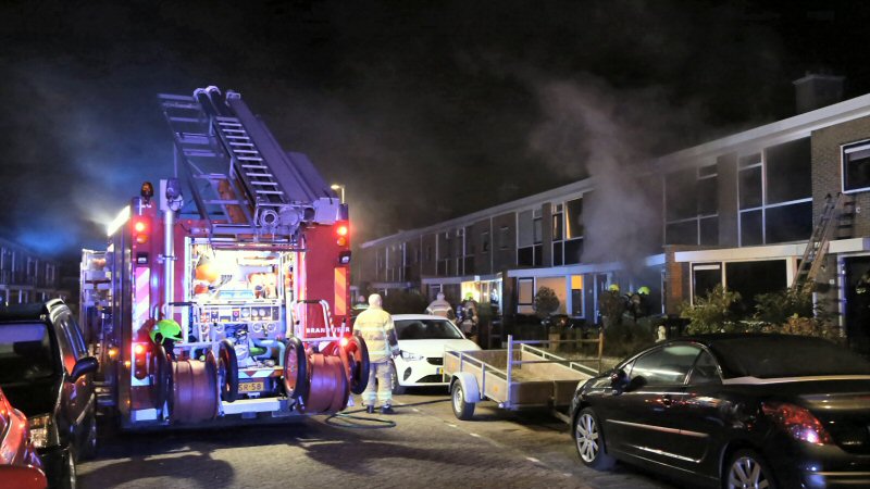 Gezin gered bij woningbrand Den Helder