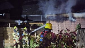 Brand in achtertuin woning Tuitjenhorn