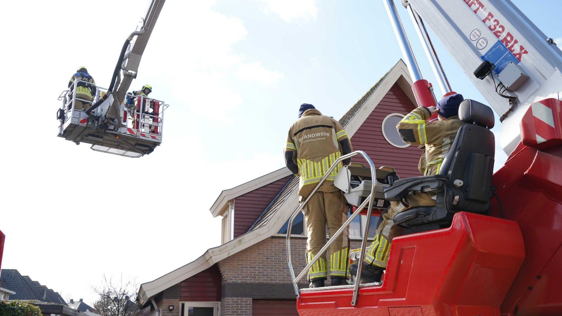 Brand in woning Middenmeer